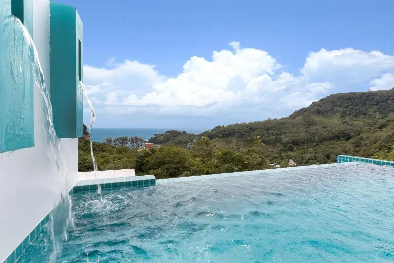 Amala Grand Bleu Resort Hilltops   Sha