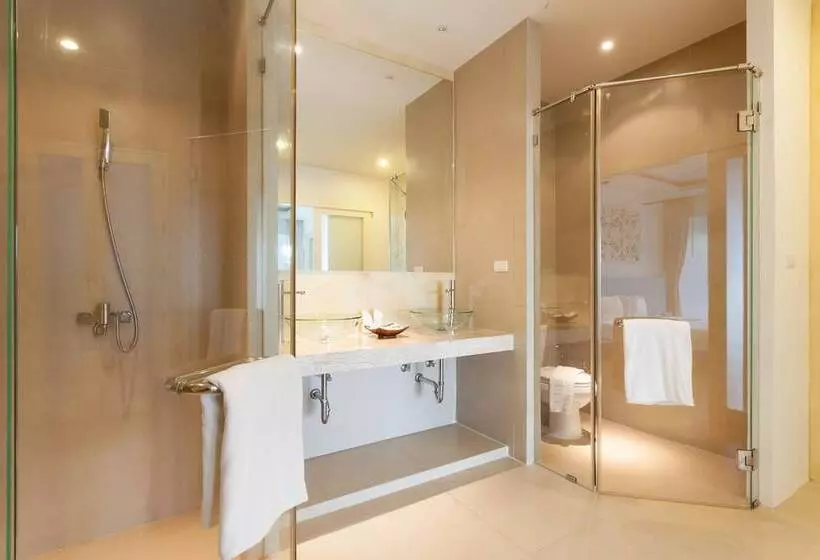 Amala Grand Bleu Resort Hilltops   Sha