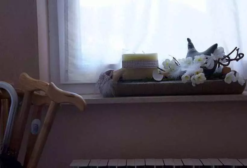 تختخواب و صبحانه Domus Damar