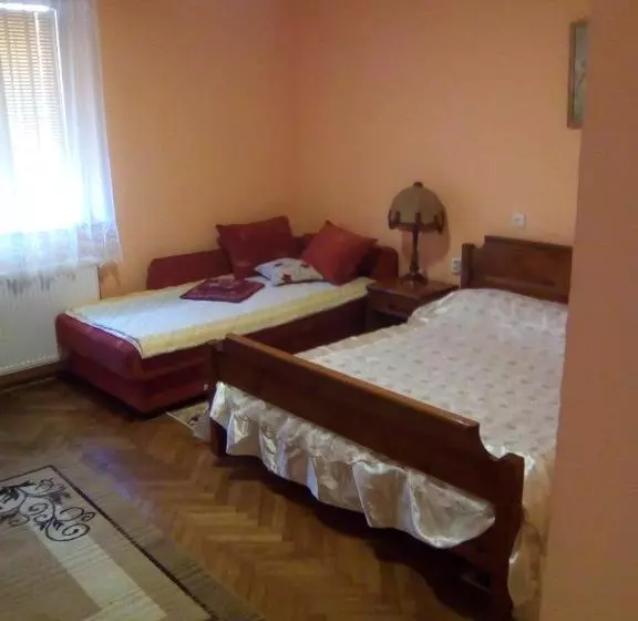 تختخواب و صبحانه Guesthouse Kruna Višegrad