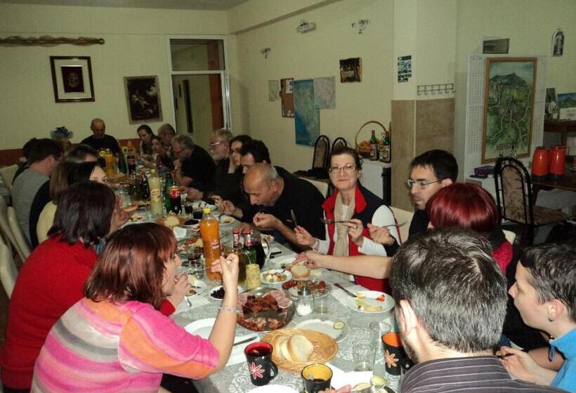 تختخواب و صبحانه Pansion Modana Medjugorje