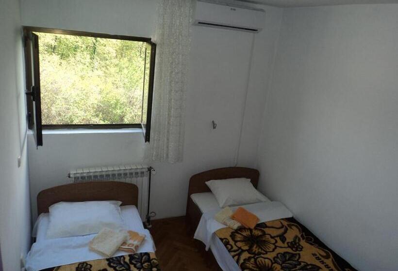 تختخواب و صبحانه Pansion Modana Medjugorje