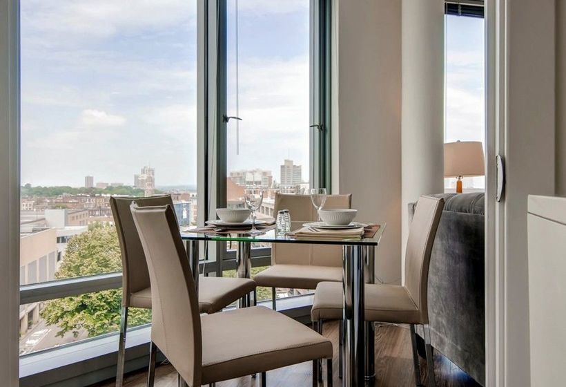 Global Luxury Suites At Fenway