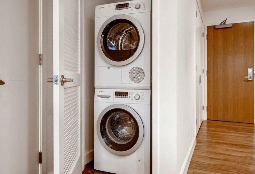 Global Luxury Suites At Fenway