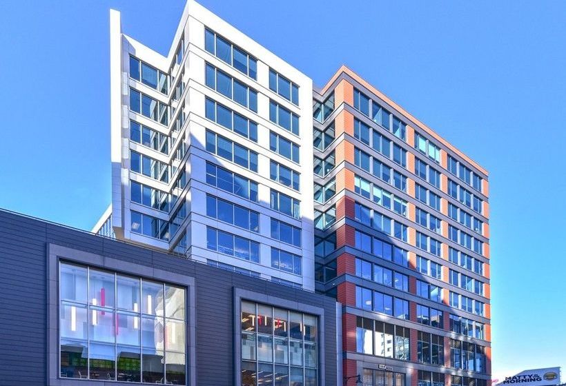 Global Luxury Suites At Fenway