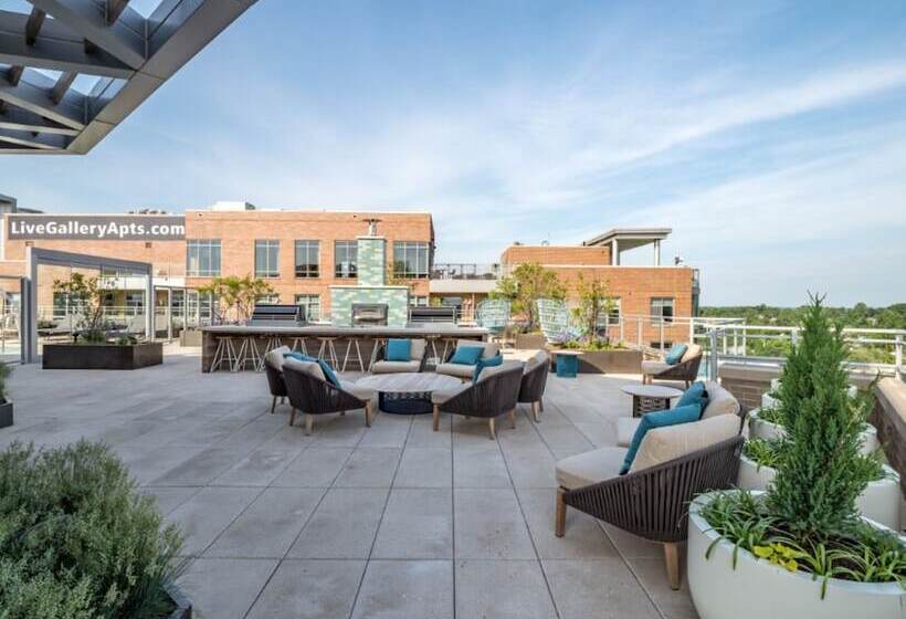 Global Luxury Suites Bethesda Chevy Chase