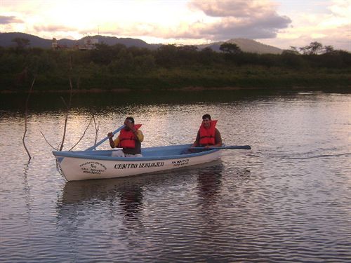 هتل Aguas Termales San Martín