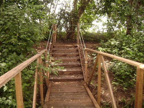 هتل Aguas Termales San Martín