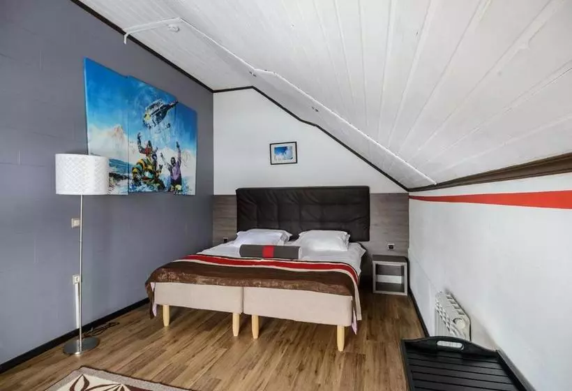 ホテル Ays Club Sheregesh