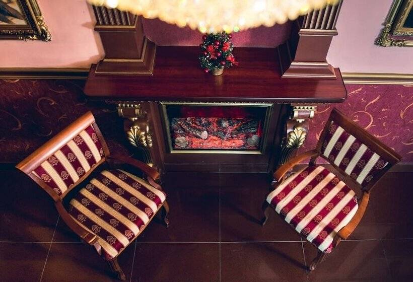 فندق Dvoryanskaya