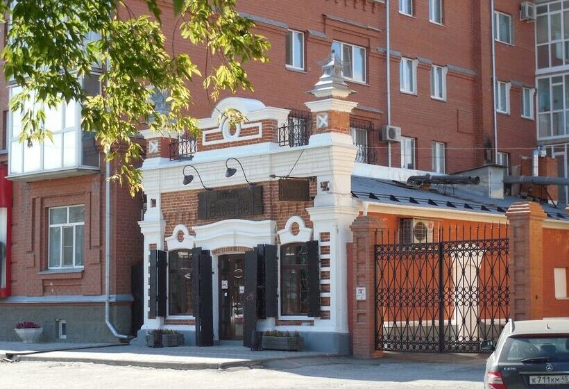 فندق Dvoryanskaya