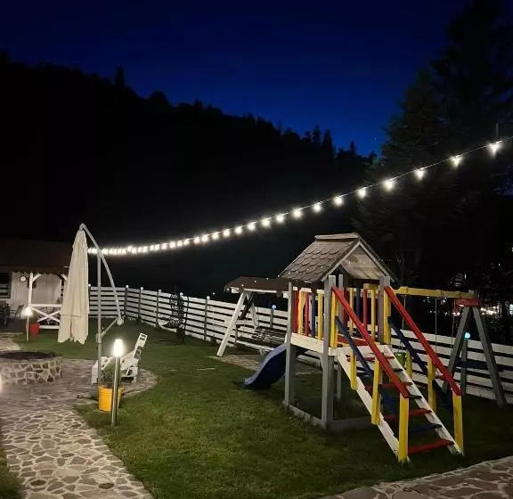 Hotel Pensiunea Crescent Predeal