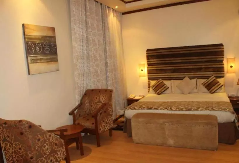 هتل Victoria Blue S & Apartments