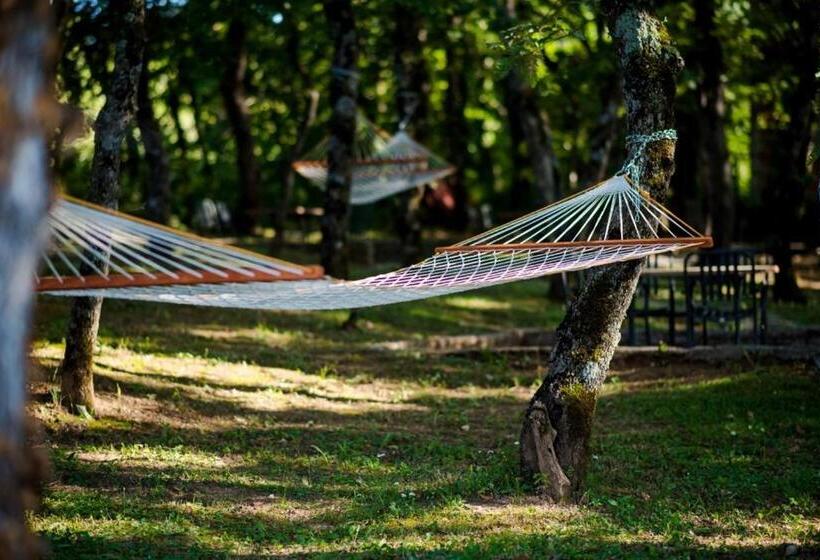 مُتل Villa Monako 2000