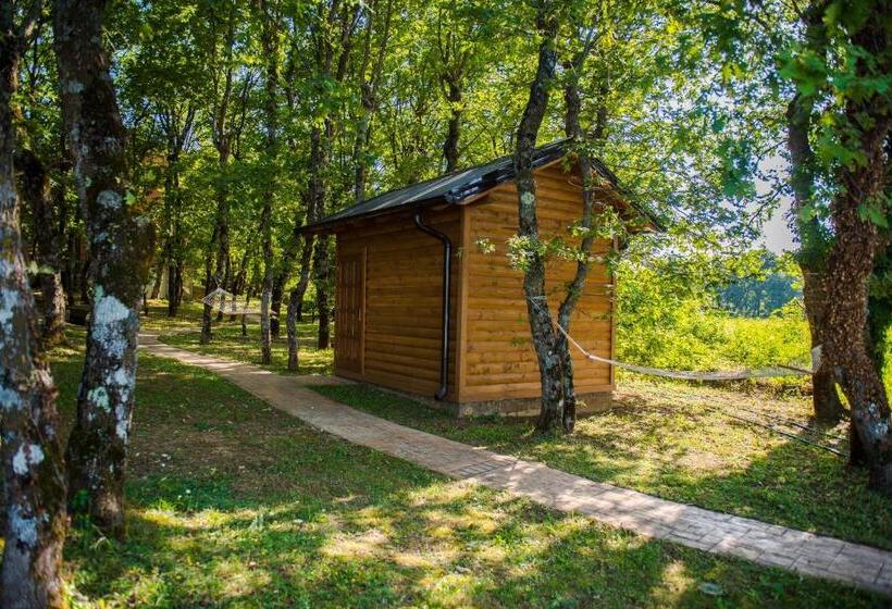 مُتل Villa Monako 2000