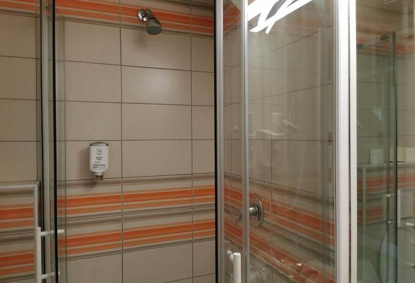 پانسیون Rooms Ambrožič