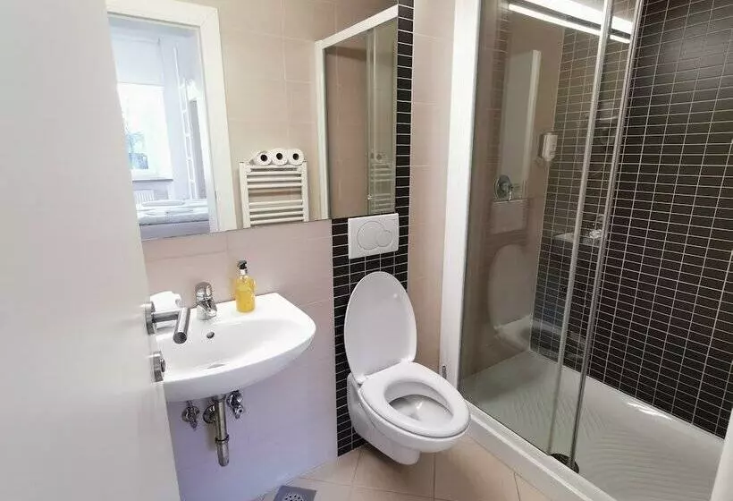 پانسیون Rooms Ambrožič