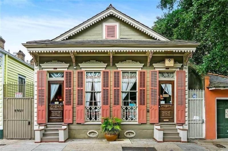 بنسيون Royal Barracks Guest House