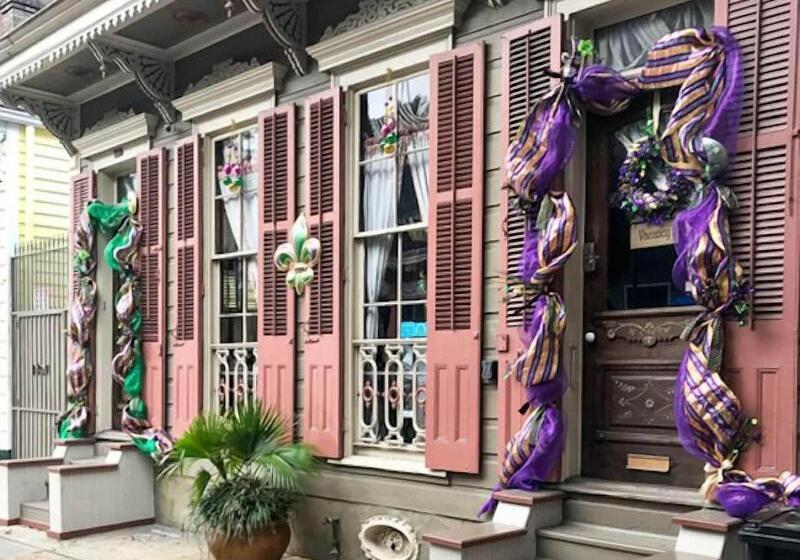 بنسيون Royal Barracks Guest House