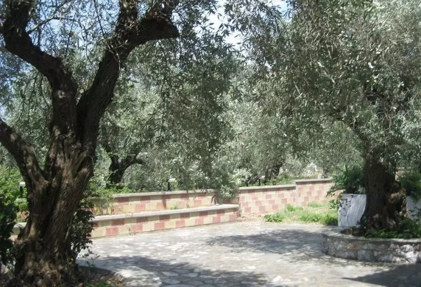 Studio Pefkos