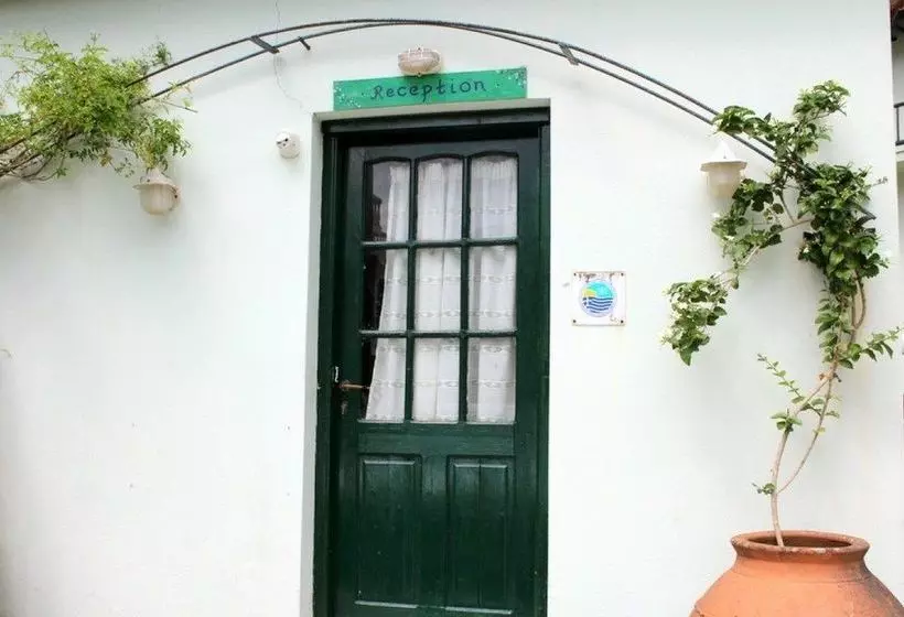 Studio Pefkos
