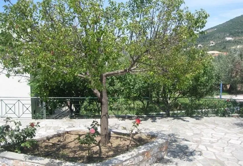 Studio Pefkos