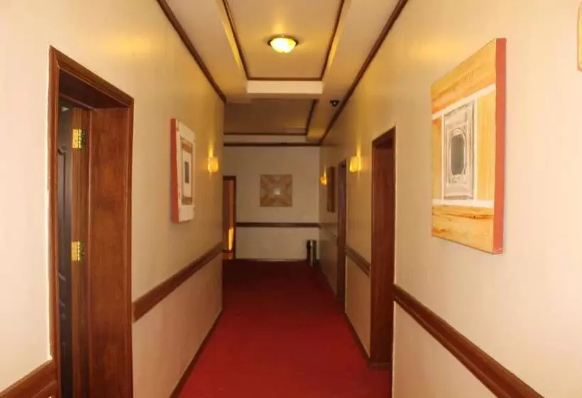 هتل Victoria Blue S & Apartments