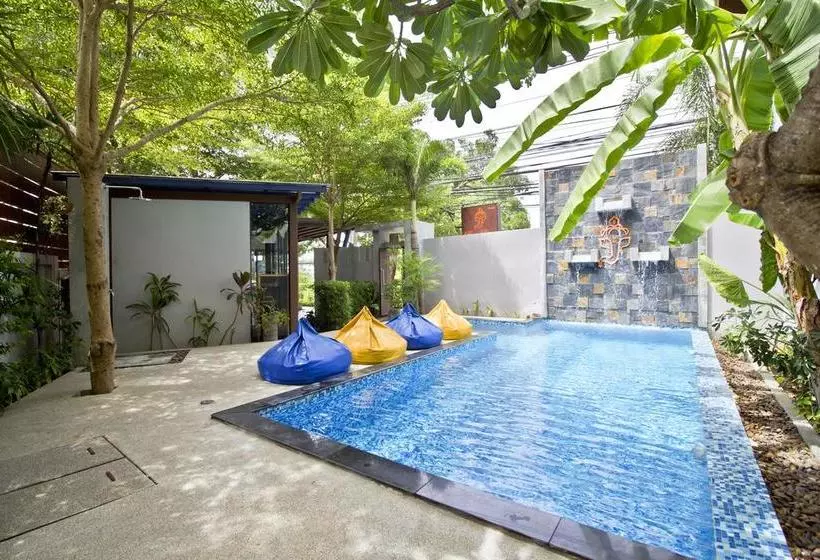 Baan Rawee Apartments