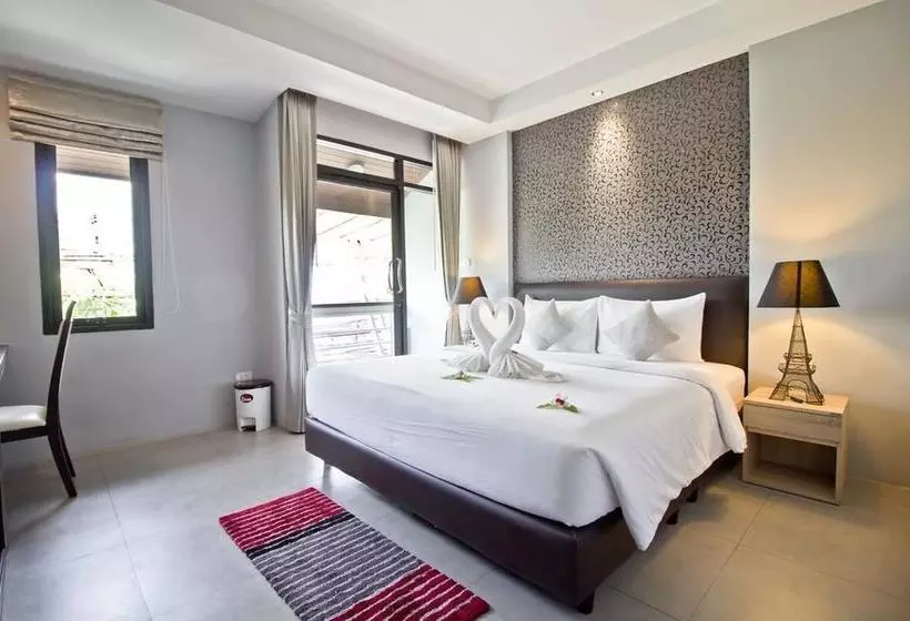 Baan Rawee Apartments