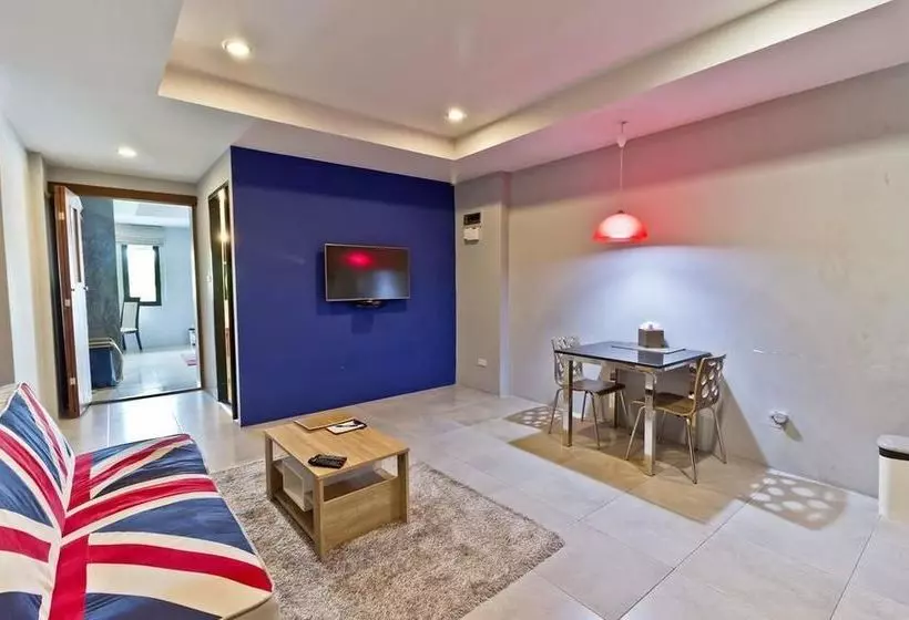 Baan Rawee Apartments