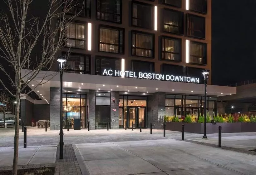 AC Hotel by Marriott Boston Downtown