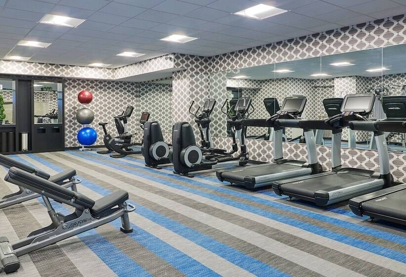 فندق Aloft South Bend