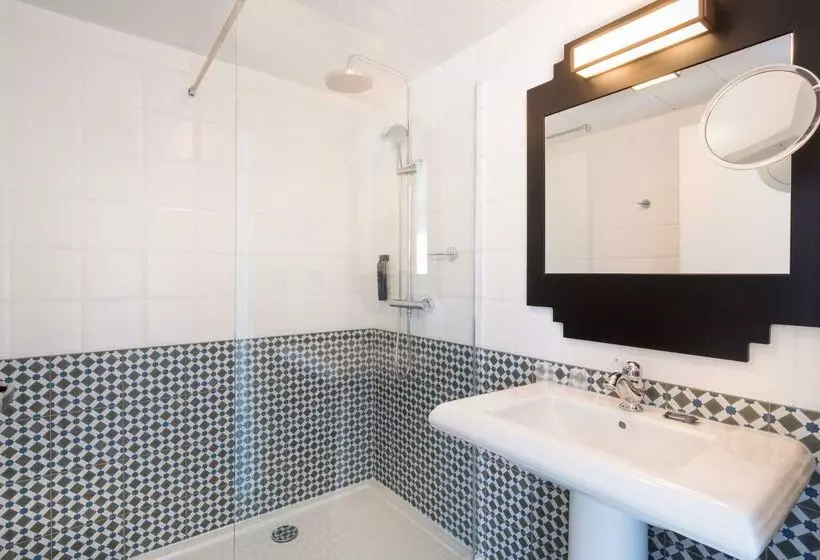 Hotelli Best Western Hôtel Journel Saint Laurent Du Var