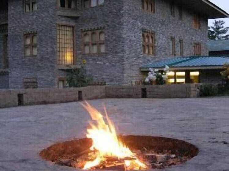 בית מלון כפרי Bhutan Peaceful Resort