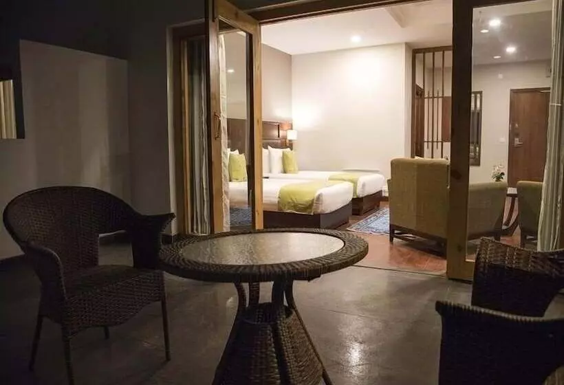 هتل Bhutan Peaceful Resort