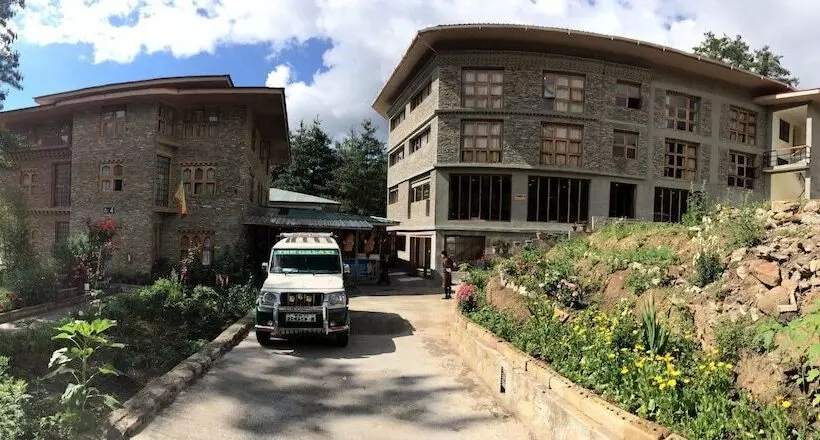 هتل Bhutan Peaceful Resort