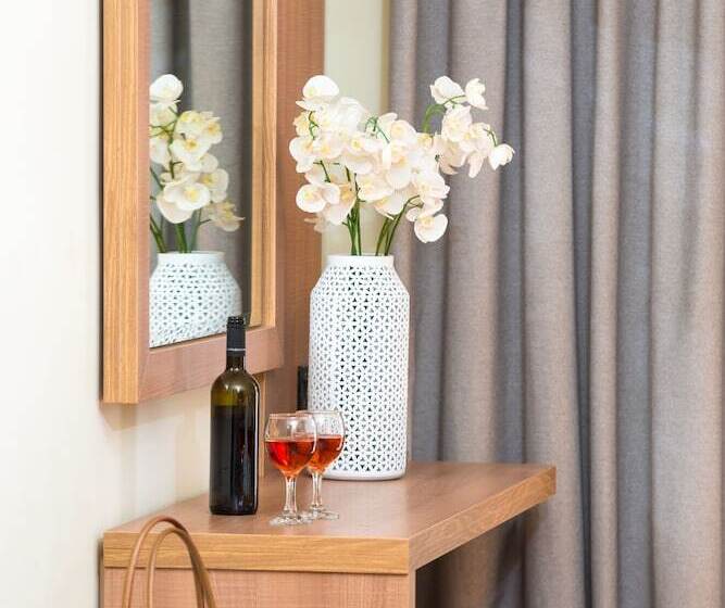 Ilios Hotel, Adults Only