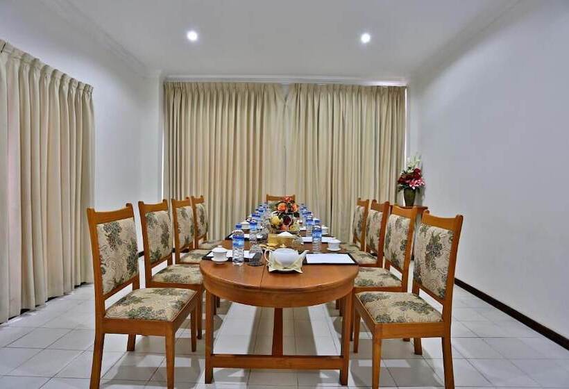 هتل Kma 115 Miles