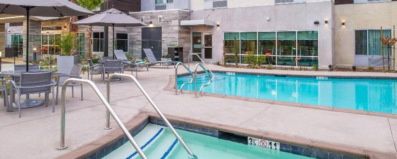 ホテル Towneplace Suites By Marriott San Bernardino Loma Linda