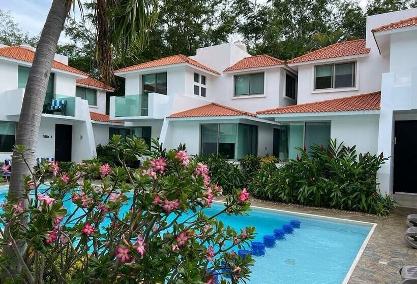 בית מלון כפרי Villas Maria Isabel