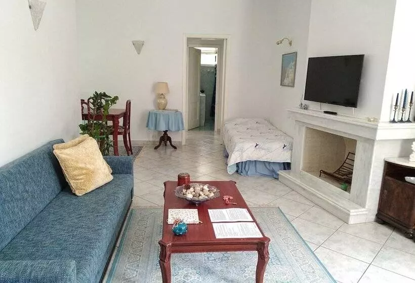 Seafarer S Suite