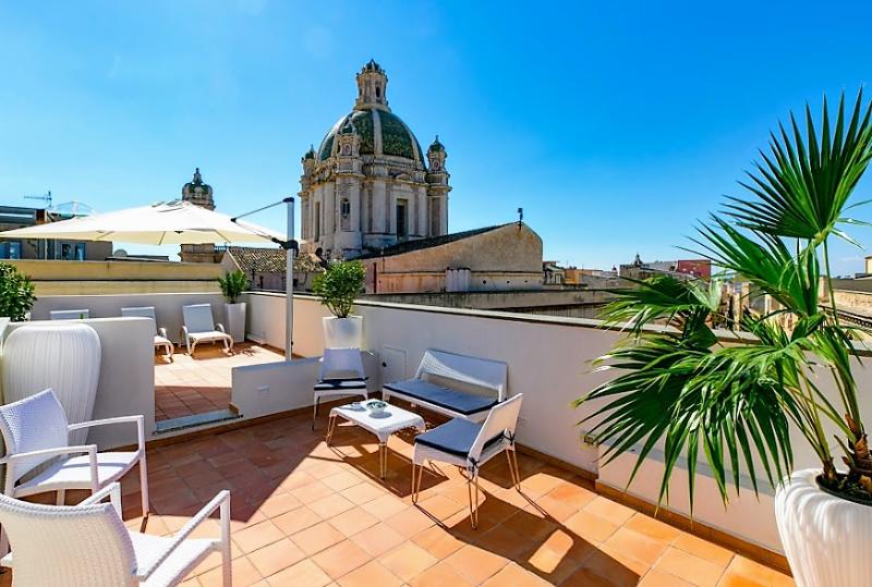 Zibibbo Suites &s Aparthotel In Centro Storico A Trapani