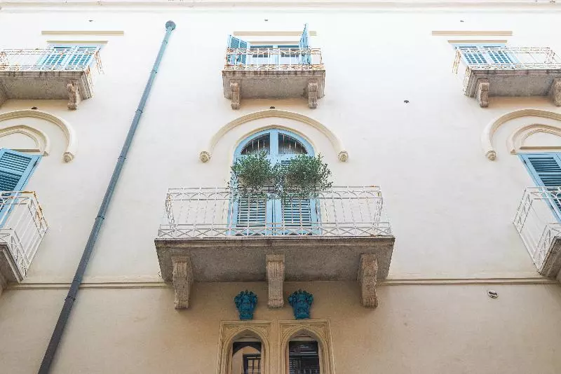 Zibibbo Suites &s   Aparthotel In Centro Storico A Trapani