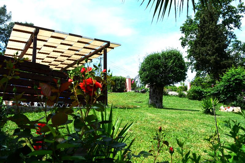 호텔 Apartments Despina