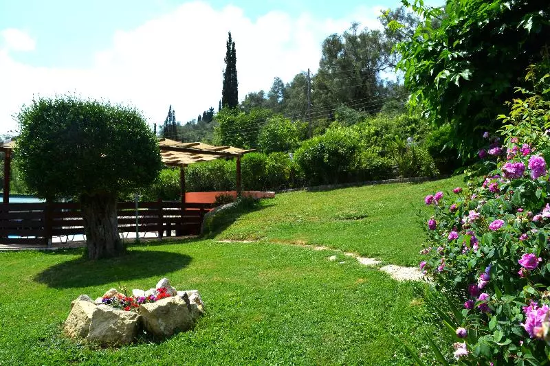 Hotelli Apartments Despina