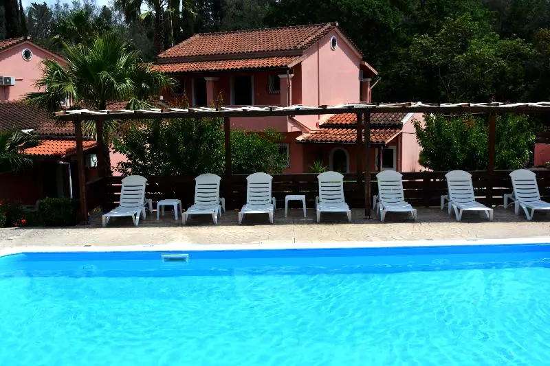 Hotelli Apartments Despina