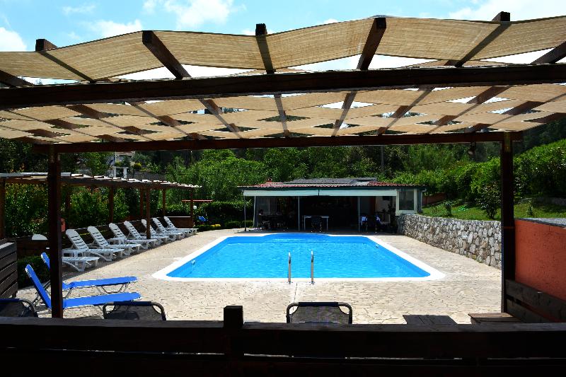 호텔 Apartments Despina