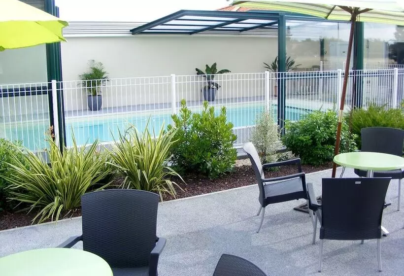 ホテル Auberge De Moricq