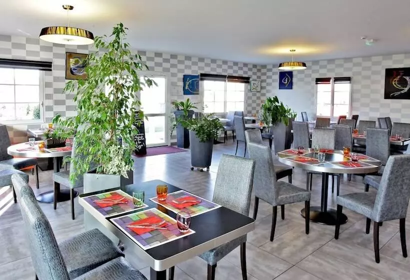 ホテル Auberge De Moricq