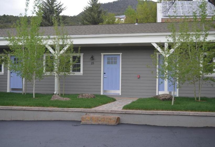 Отель Basalt Mountain Inn